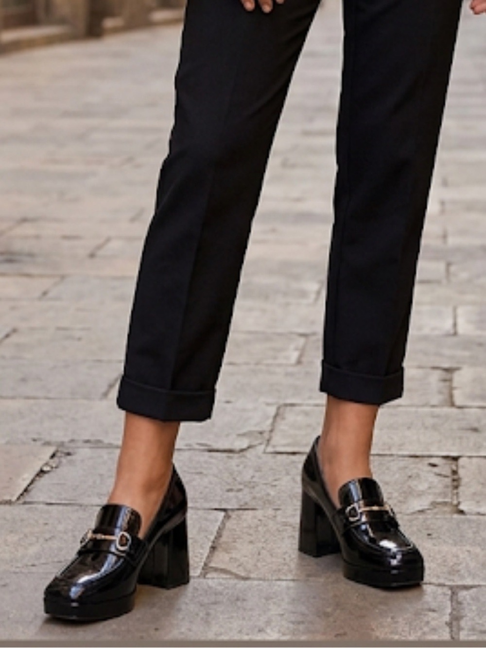 On 34th Carmenne Loafers Block Heel Square Toe Slip-On NWT Size 6 Modern Chic